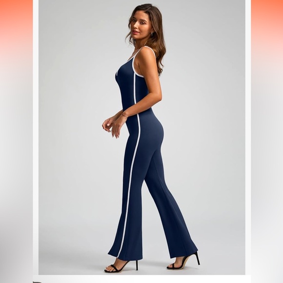 Vilanva L NIP NAVY BLUE TUMMY CONTROL FLARE LEG YOGA workout JUMPSUIT - Picture 4 of 6